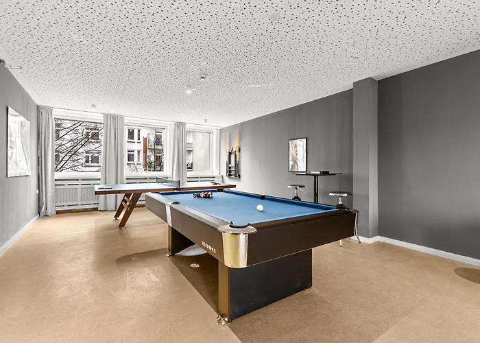Apartament 280 Qm Billard Tischtennis Tischkicker Hamburg