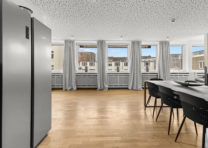 Apartament 280 Qm Billard Tischtennis Tischkicker Hamburg